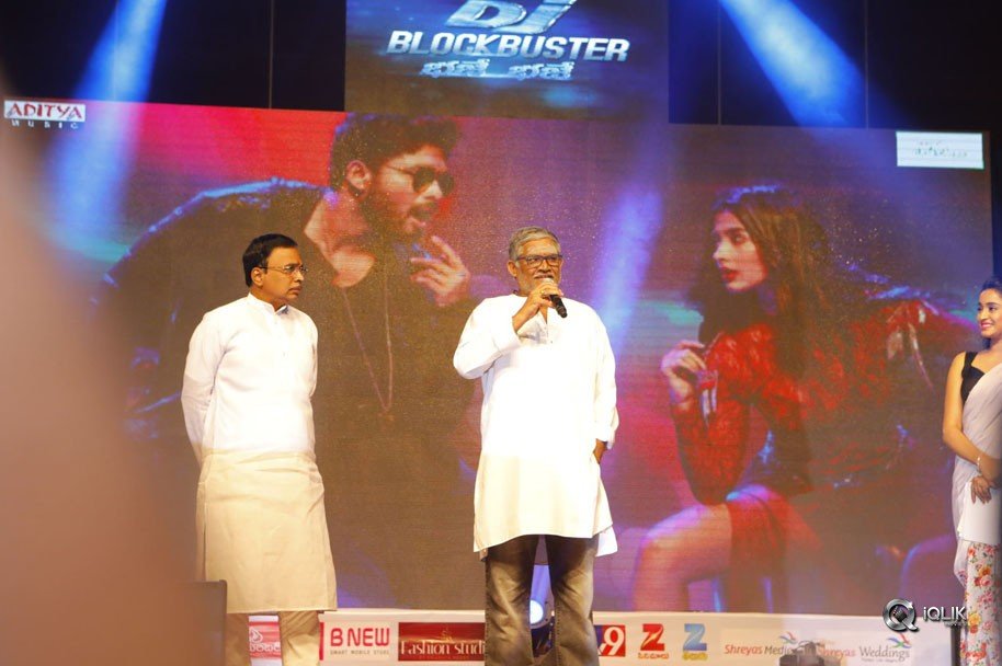 Duvvada-Jagannadham-Movie-Thanks-Meet